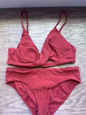 Lululemon Ribbed Twisted Bikini Top + Bottoms